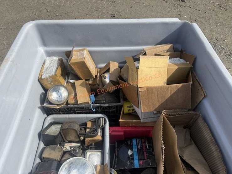 tote-asst.-truck-lights-&-shop-supplies-image-5