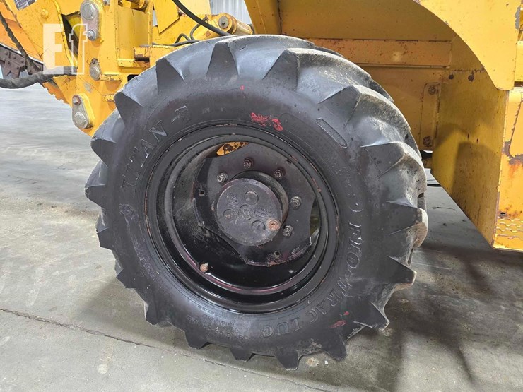 2007-vermeer-v8550-image-33