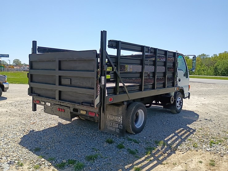 2000-gmc-w3500-image-9