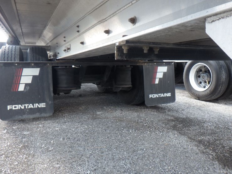 2023-fontaine-flatbed-image-10