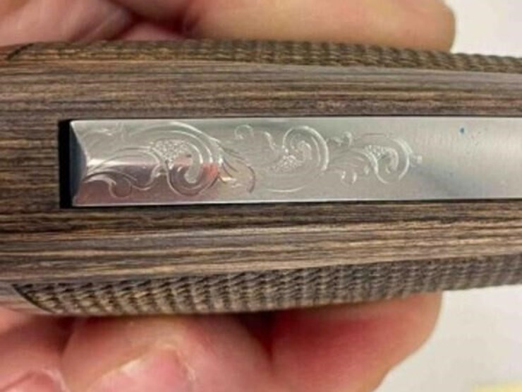 colt-revolver-image-11