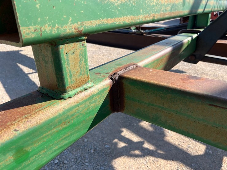 1997-john-deere-680-image-12