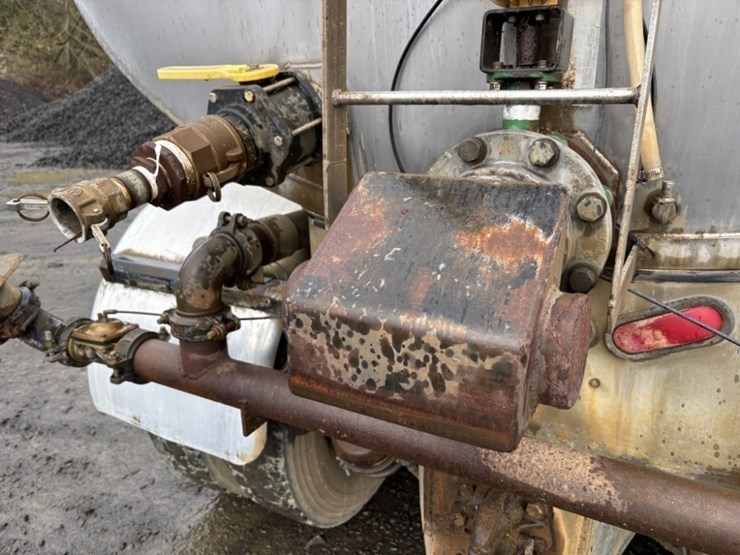 kenworth-w900-image-22