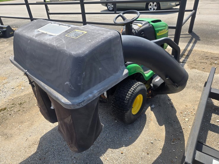 john-deere-l111-image-7