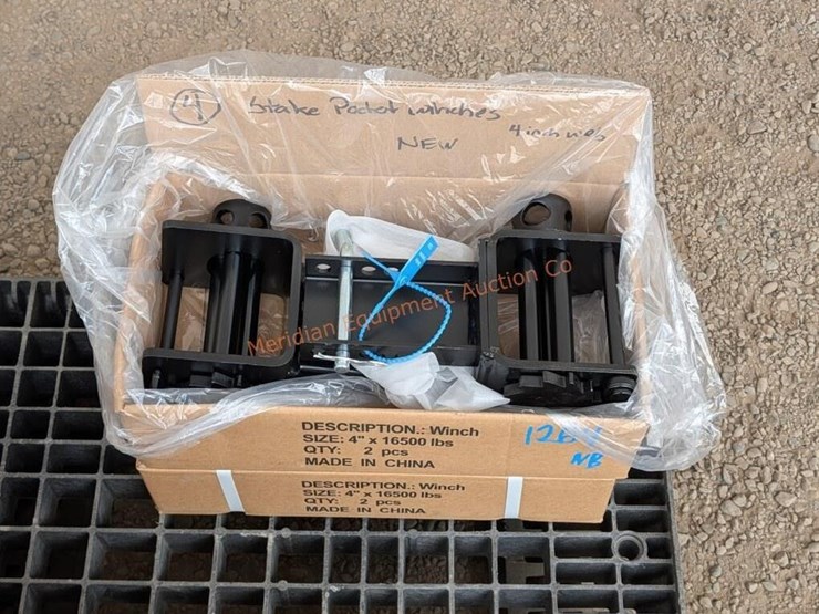4--stake-pocket-winches-image-5
