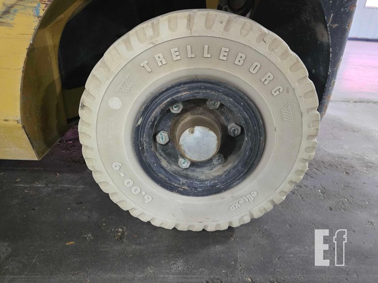 2019-caterpillar-gp25n-image-27