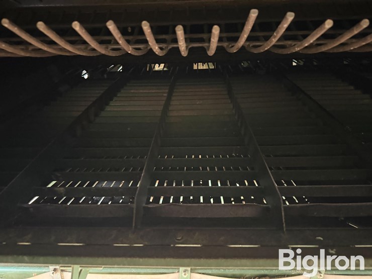 2012-kmc-3386-peanut-combine-image-14