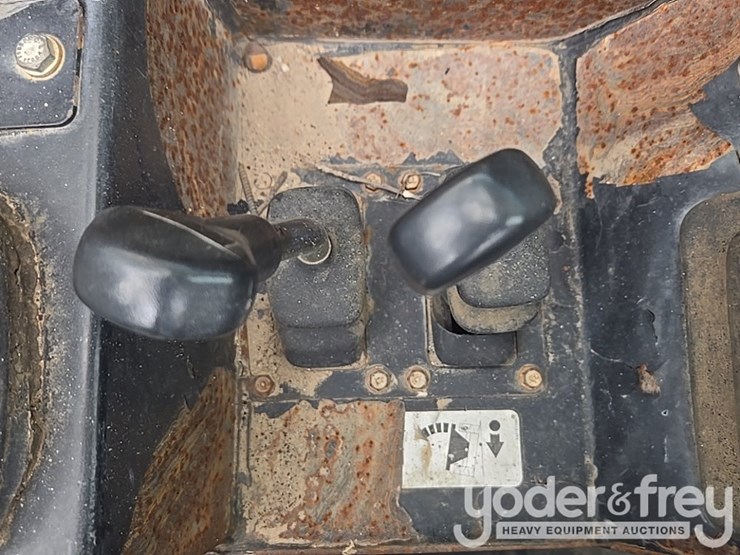 2017-jcb-510-56-image-74