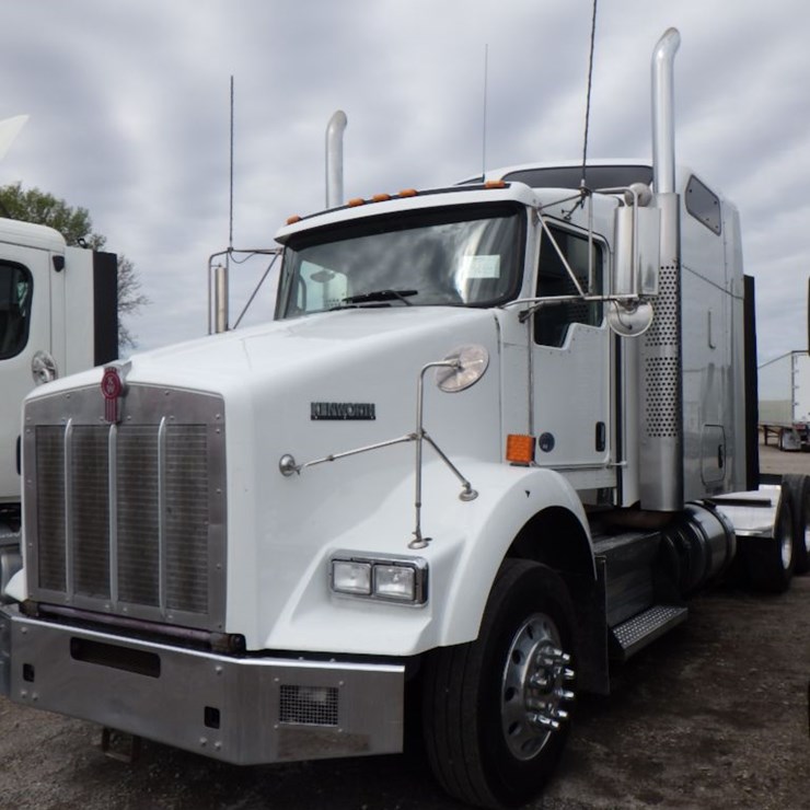 2016 KENWORTH T800