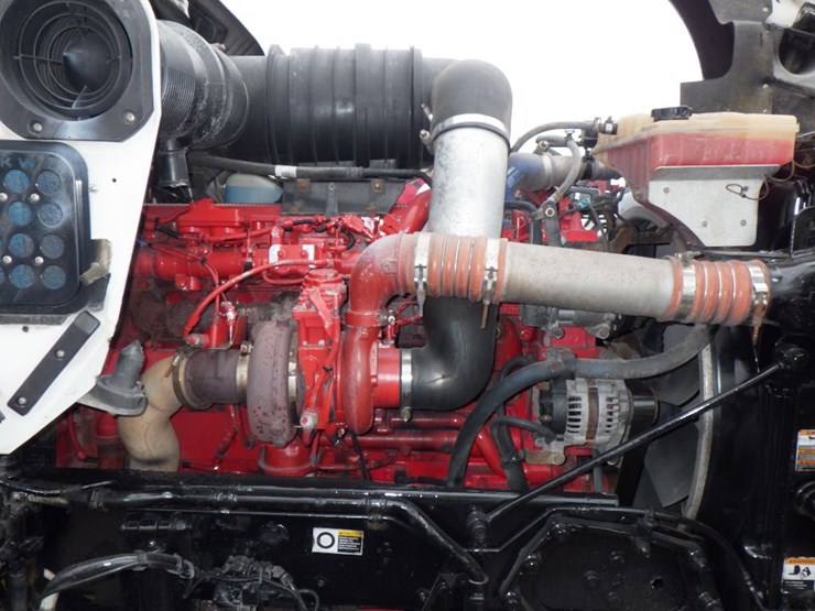 2016-kenworth-t800-image-26