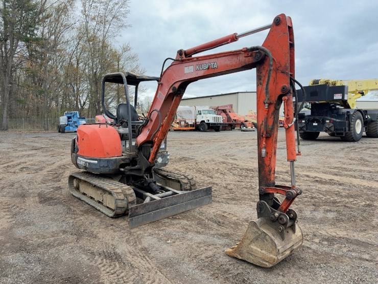 2004-kubota-kx121-3-image-7