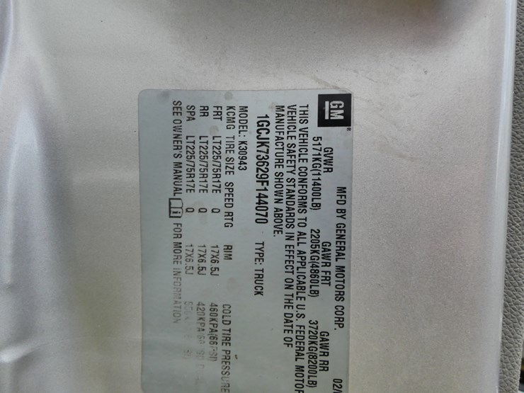 2009-chevrolet-3500hd-image-17