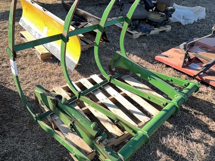 john-deere-168-image-2