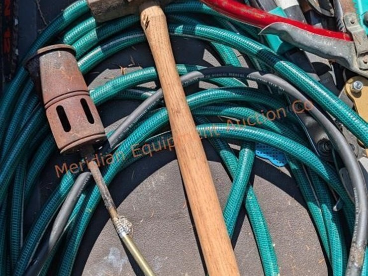 outdoor-storage-chest-w/-items---see-below-image-13