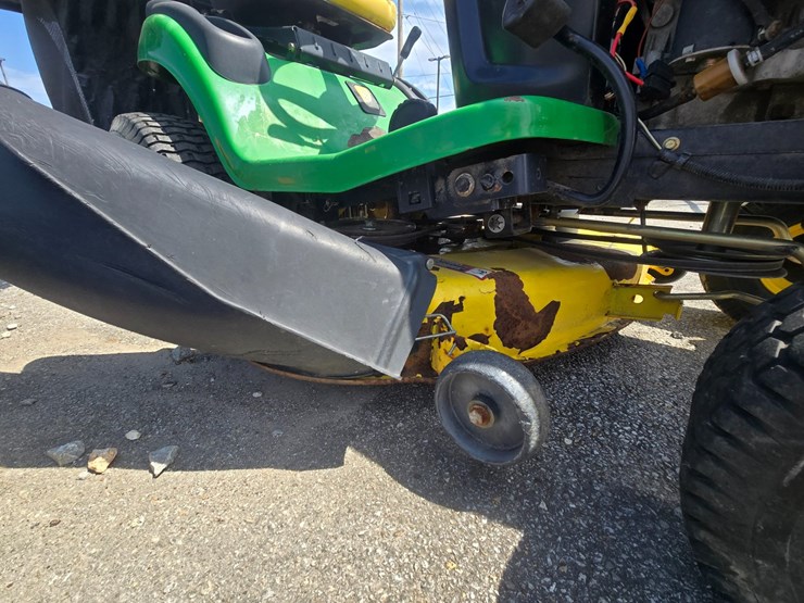 john-deere-l111-image-29