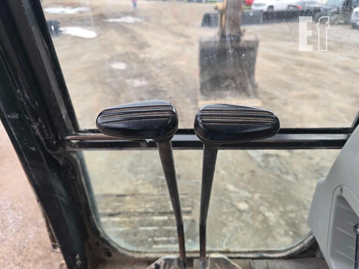 2007-caterpillar-328d-lcr-image-15