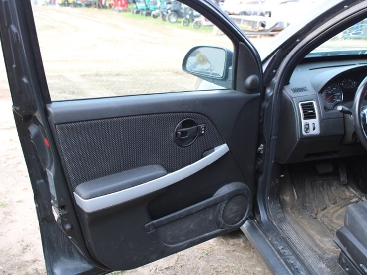 2009-pontiac-torrent-image-8