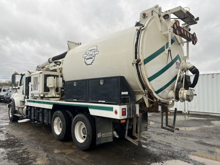 2011-freightliner-vac-con-t/a-vacuum-truck-image-5