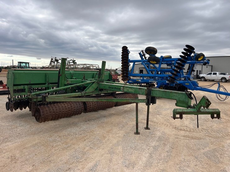 great-plains-solid-stand-15-image-6