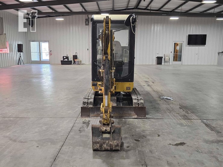 2008-caterpillar-301.8c-image-7