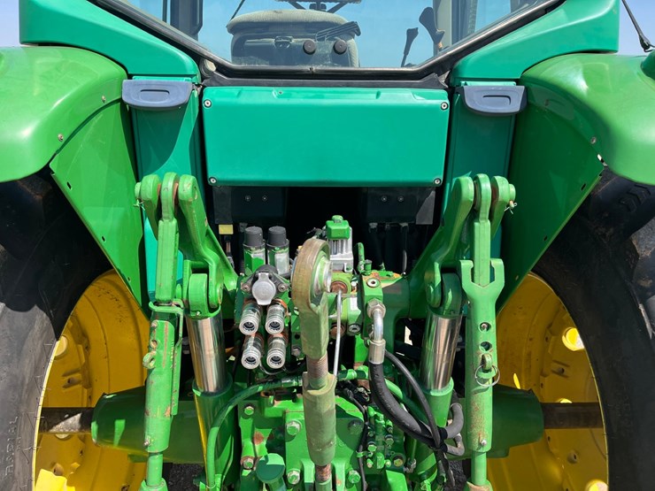 2004-john-deere-7420-image-10