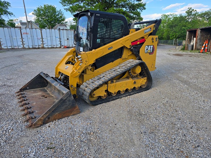 2023-caterpillar-299d3-xe-image-4