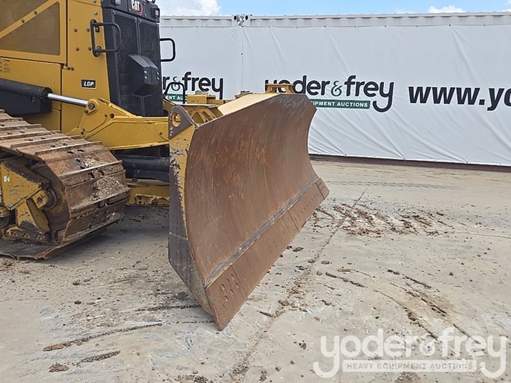 2019-caterpillar-d6-lgp-image-22