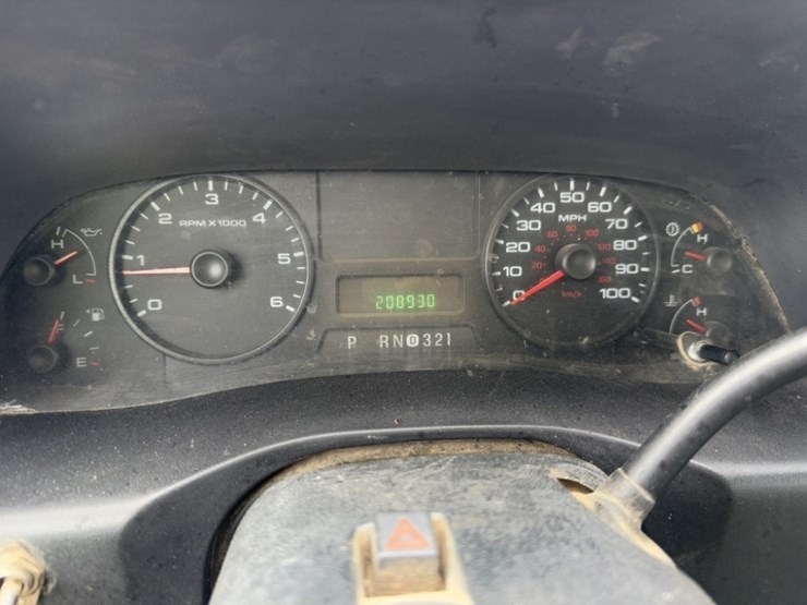 2006-ford-f250-xl-image-25