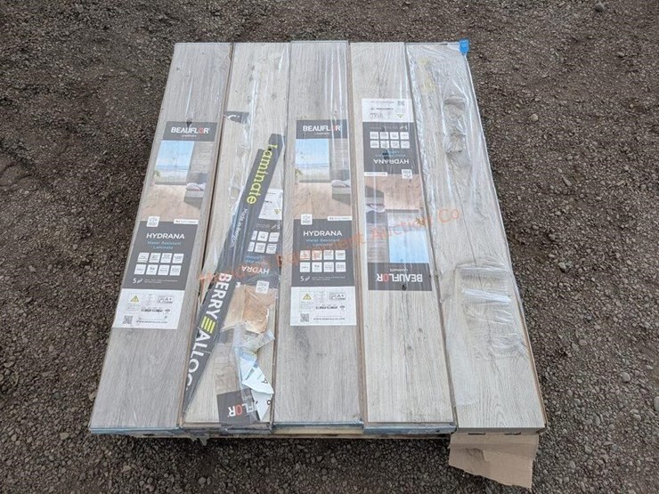 belgium-made-grey-laminate-flooring-image-2