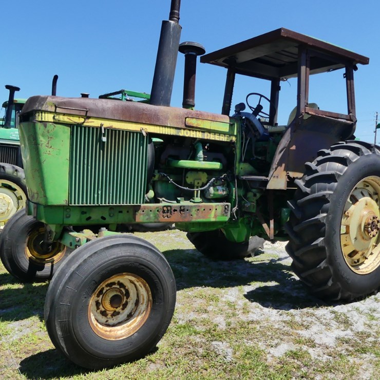 JOHN DEERE 4055