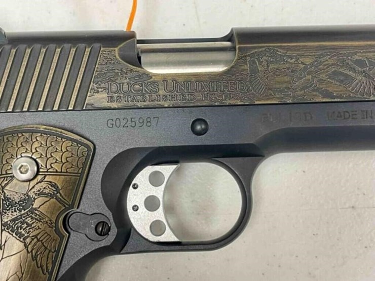 magnum-research-pistol-image-7