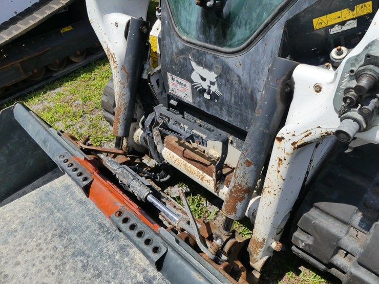 2021-bobcat-t66-image-11