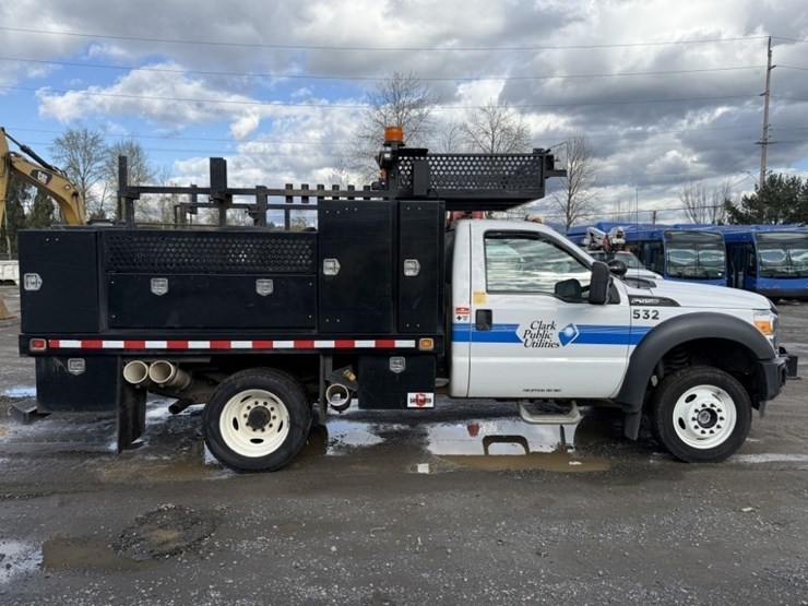 2016-ford-f550-sd-image-3