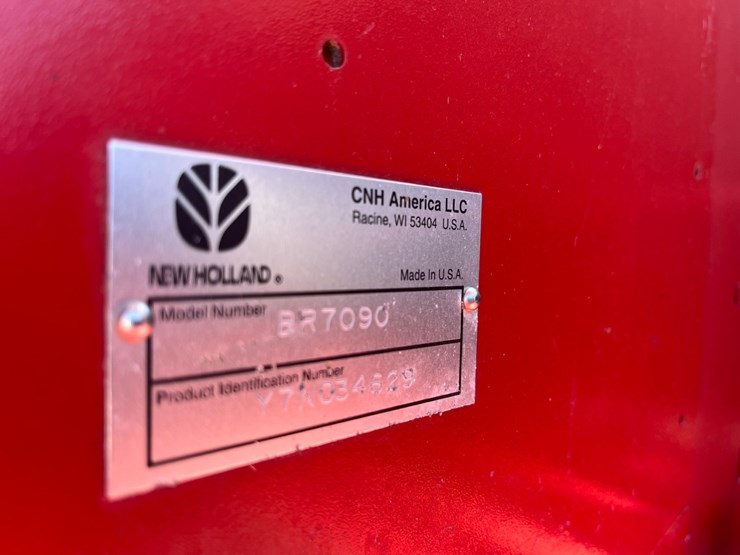 2007-new-holland-br7090-image-18