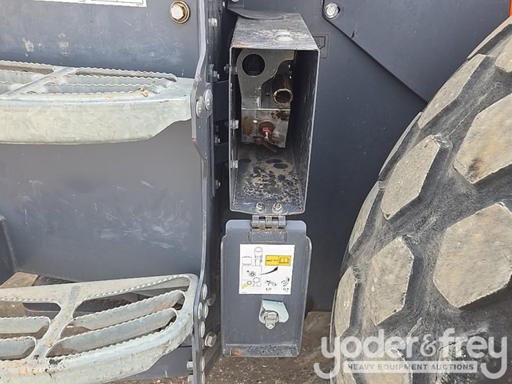 2019-hamm-h10i-image-34