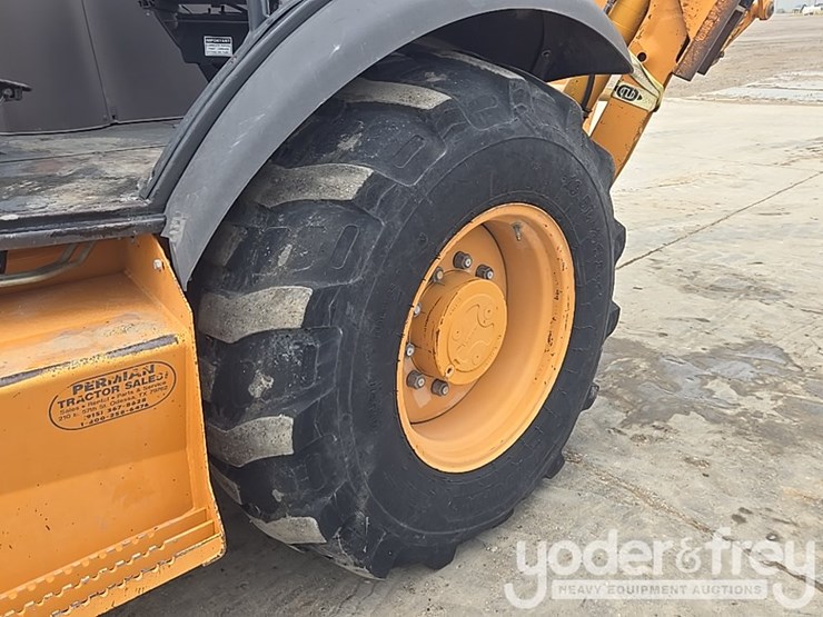 2004-case-580m-image-12