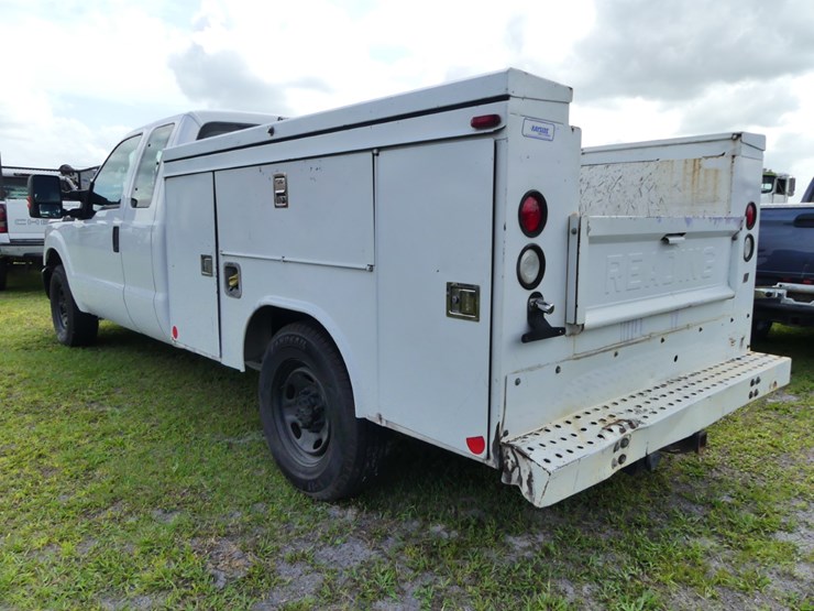 2016-ford-f250-xl-image-4