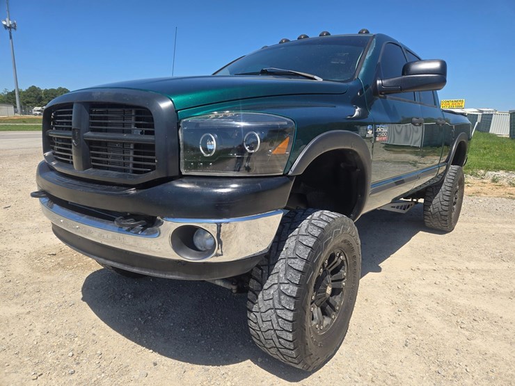 2008-dodge-ram-2500-image-1