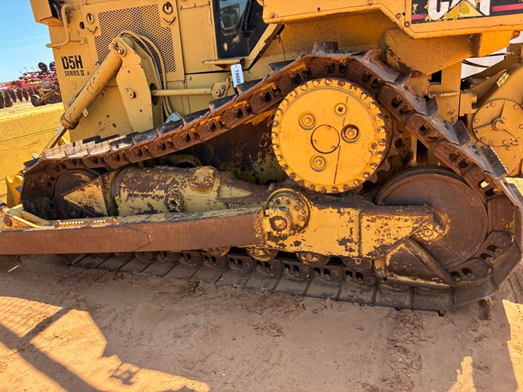 caterpillar-d5h-image-5