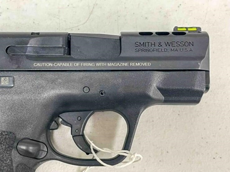 smith-&-wesson-pistol-image-9