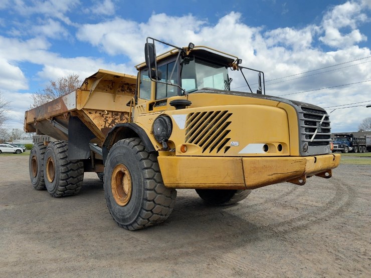 2003-volvo-a40d-image-7