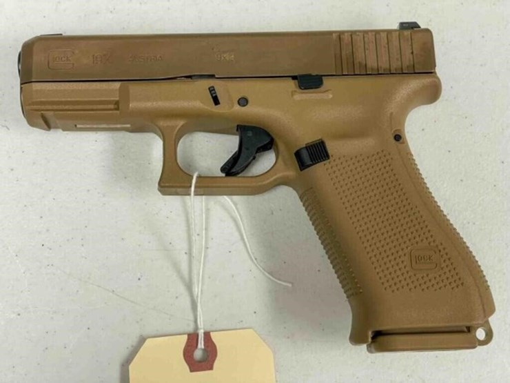 glock-pistol-image-8