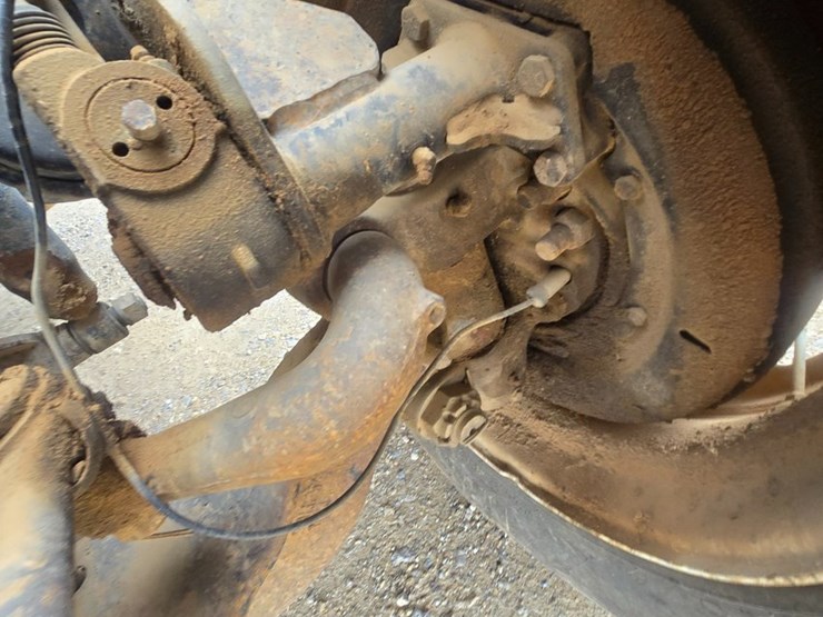 2001-mack-rd688s-image-54