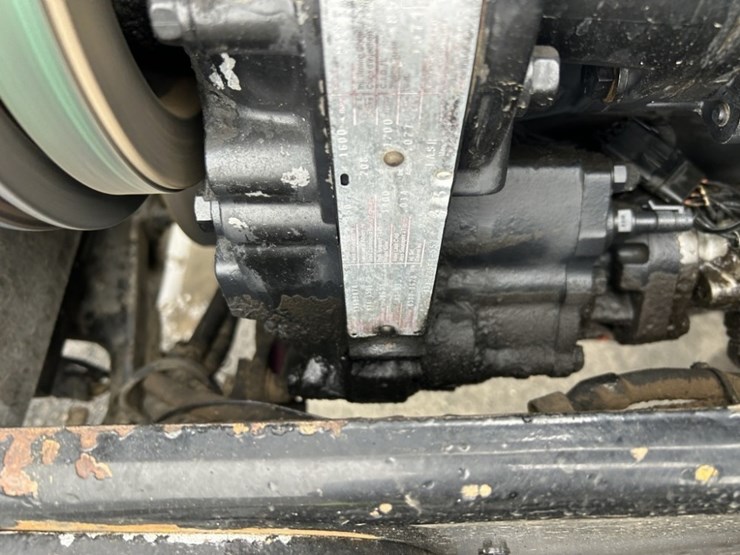 1994-peterbilt-377-image-50