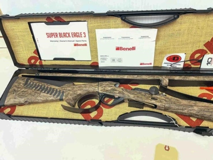 benelli-shotgun-image-2