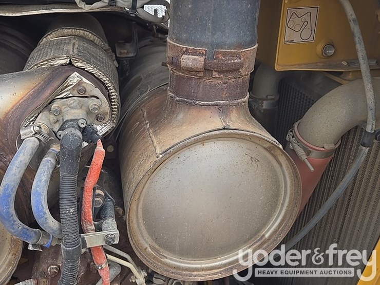 2019-caterpillar-d6-lgp-image-72