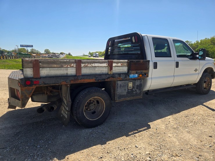 2011-ford-f350-image-15