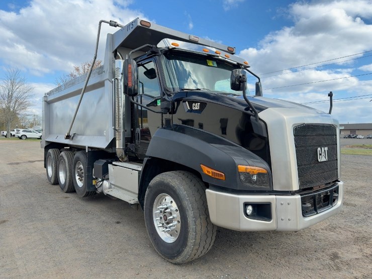 2015-caterpillar-ct660-image-7