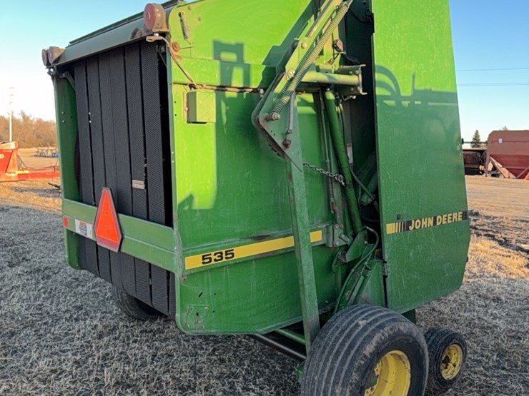 john-deere-535-image-27