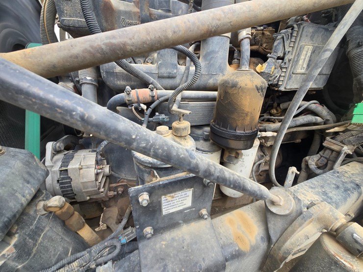 2001-mack-rd690s-image-60